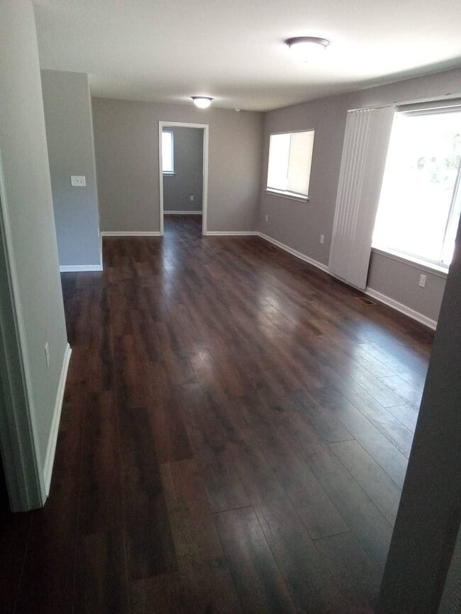 Foto del edificio - Updated Ranch Home with Lots of Space!   COMING SOON!