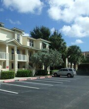 Building Photo - 1140 University Blvd