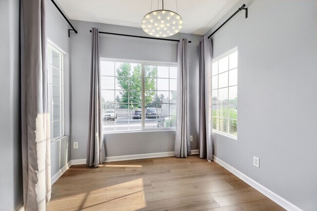 Foto del edificio - Amazing 2 Bedroom Condo in Highlands Ranch - AVAILABLE NOW!