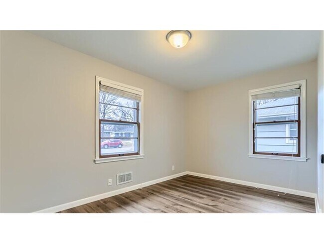 Foto del edificio - 7025 15th Ave S