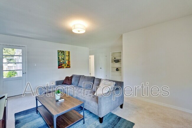 Foto del edificio - 1684 California St
