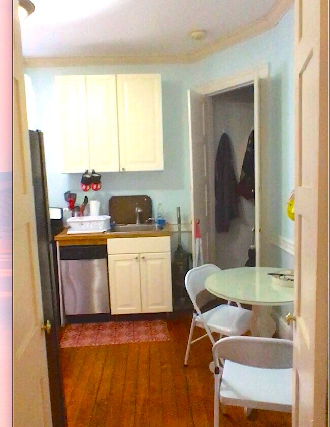 Foto del edificio - 169 W 83rd St