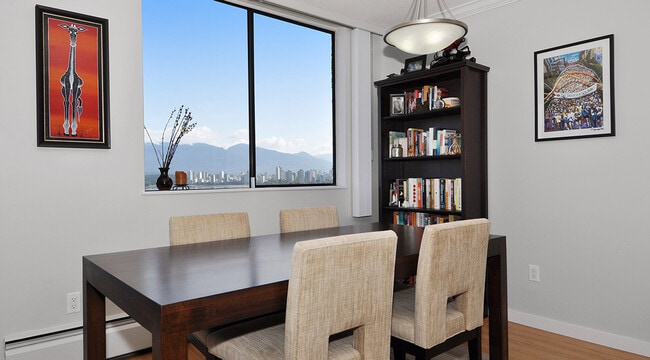 Photo du bâtiment - Seaside Plaza