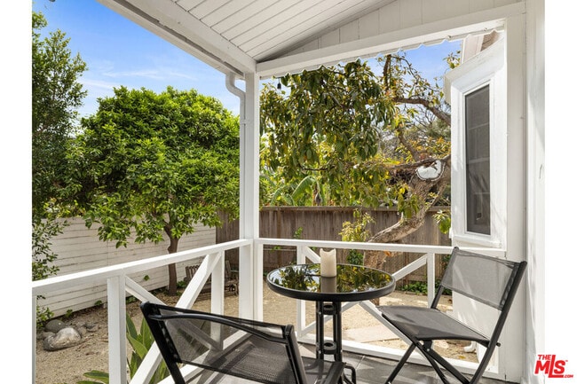 Foto del edificio - 741 N Dillon St