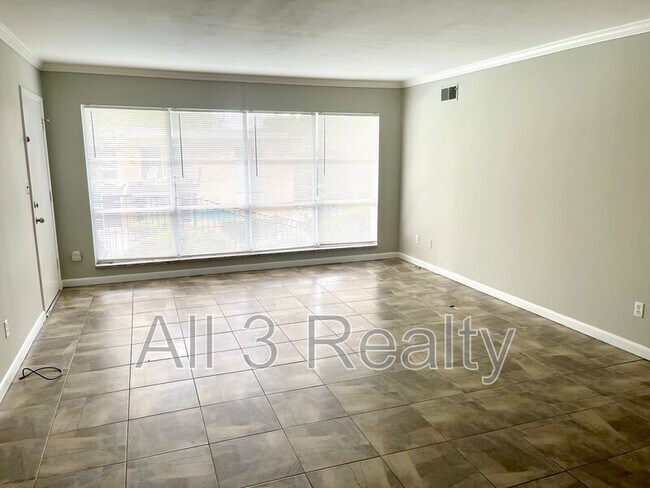 Foto del edificio - 1235 Woodland Ave NE