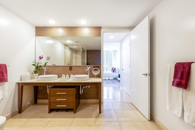 Foto del edificio - 485 Brickell Ave