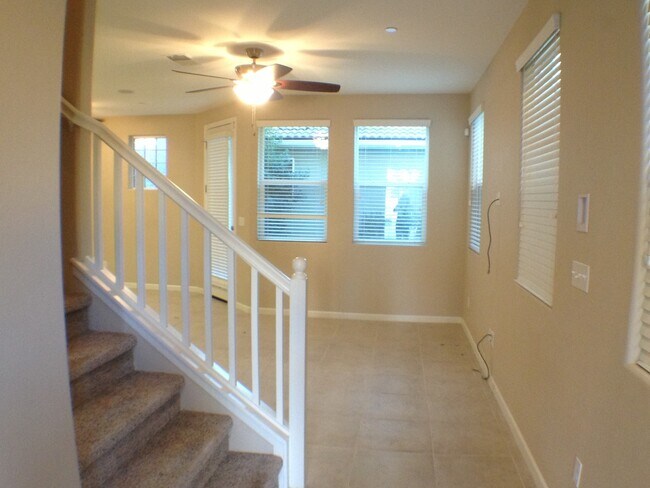 Foto del edificio - $2,300 Shepherd & Hwy 168, 3 Bedroom - N. ...