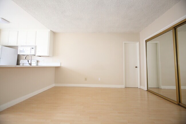 Living Area - 1538 11th