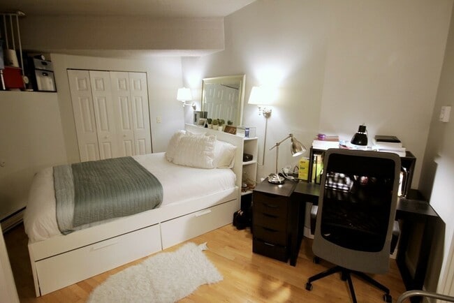 Photo - 12 Stoneholm St Apartment