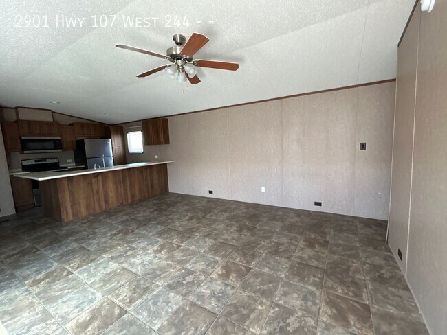 Foto del edificio - 2901 Hwy 107 West 244--