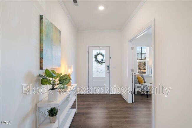 Foto del edificio - 504 Morning Glade St