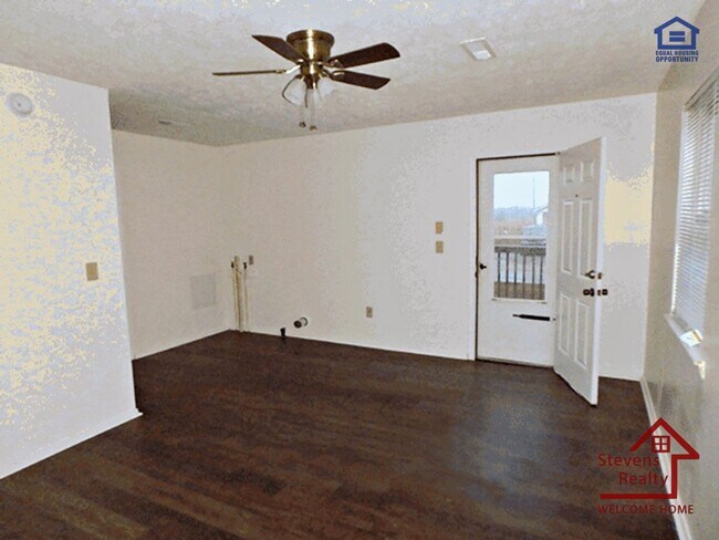 Foto del edificio - 289 Dogwood Pointe Dr