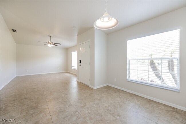 Building Photo - 4683 Oakley Rd