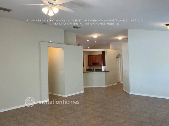 Building Photo - 13201 Old Florida Cir