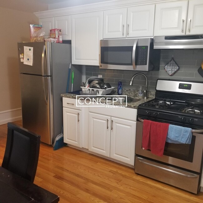 Foto del edificio - 712 Shawmut Ave