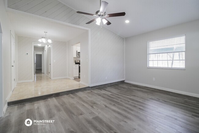 Foto del edificio - 1310 Cypress Ave