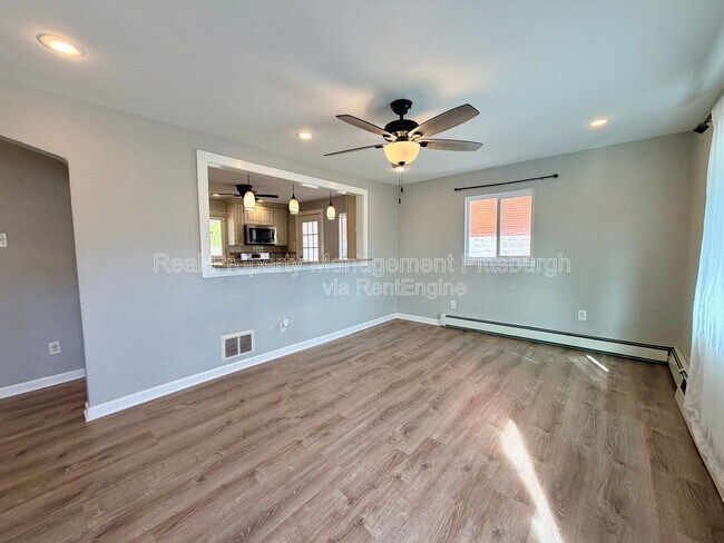Foto del edificio - 521 Farnsworth St