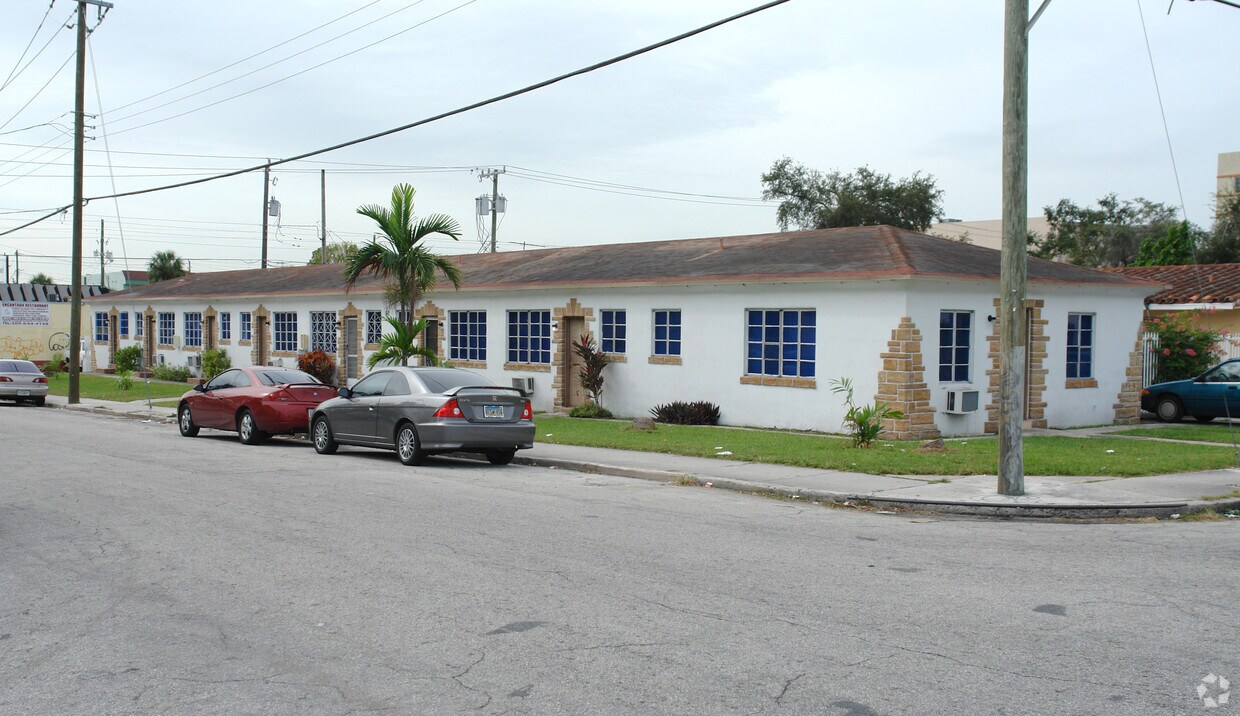 Primary Photo - 60 NW 19th Ave