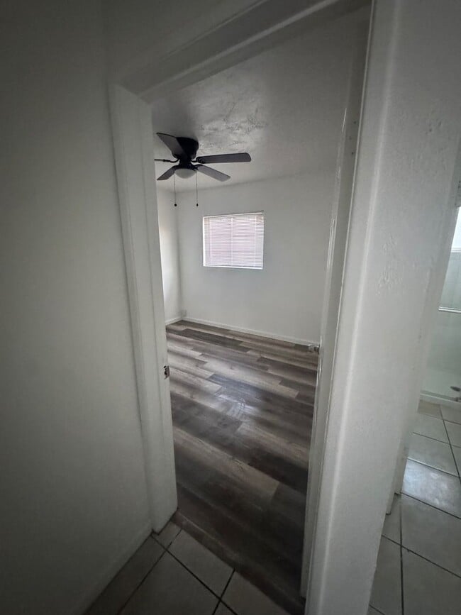 Building Photo - 809 S 33rd St