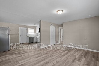 Building Photo - 23 Juno Dr