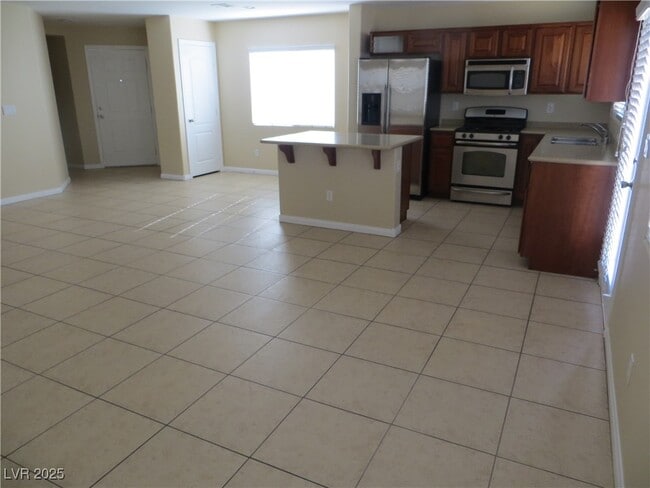 Foto del edificio - 6824 Bayberry Creek Ave