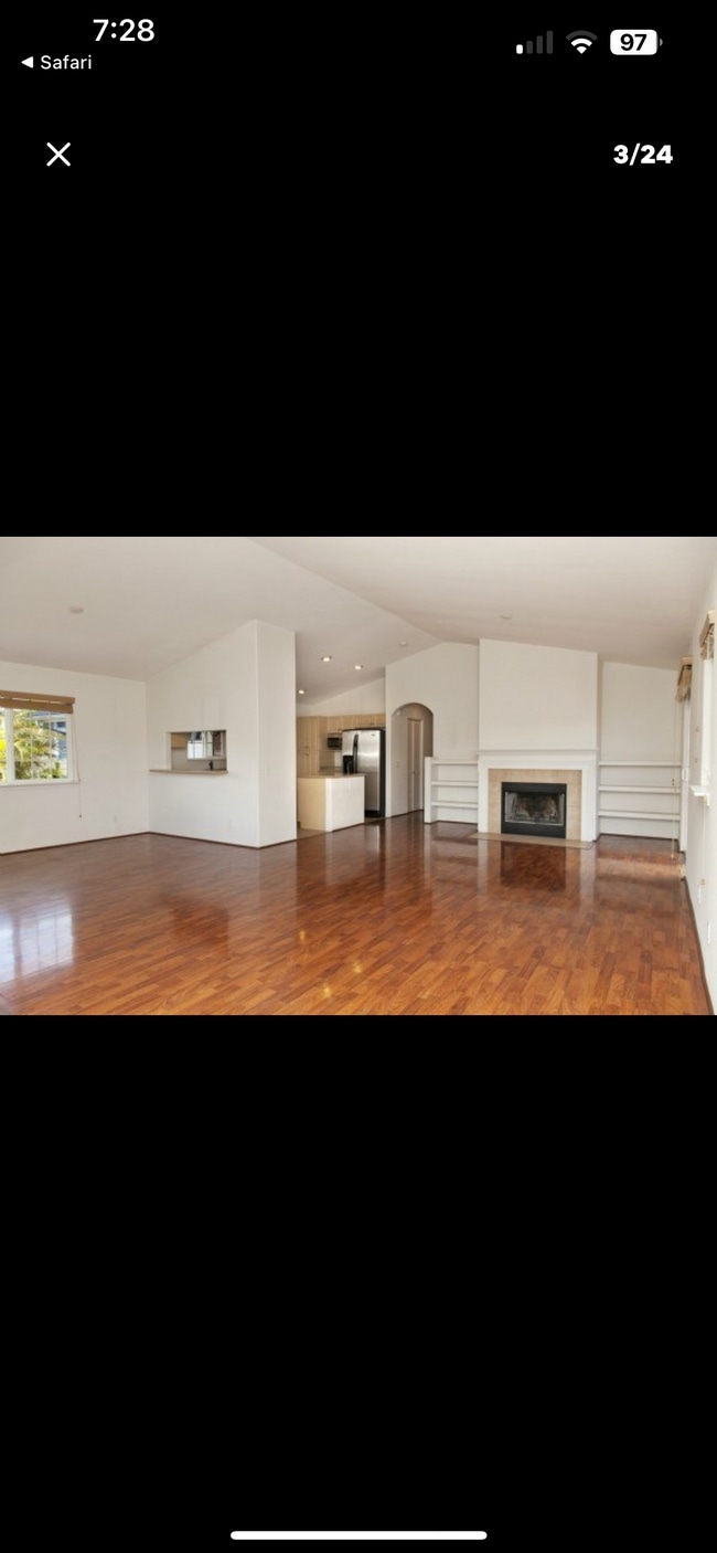 Building Photo - 67-1299 Laikealoha St