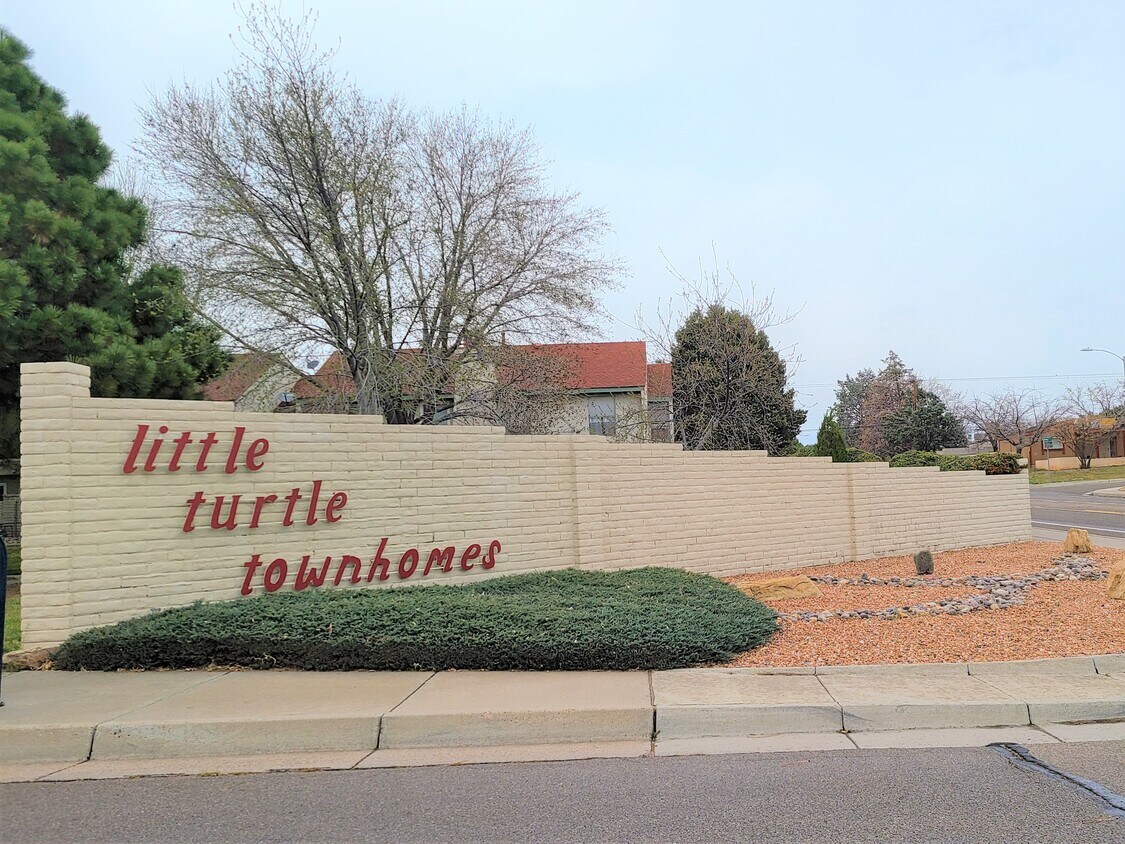 Foto principal - 7545 Prairie Rd NE