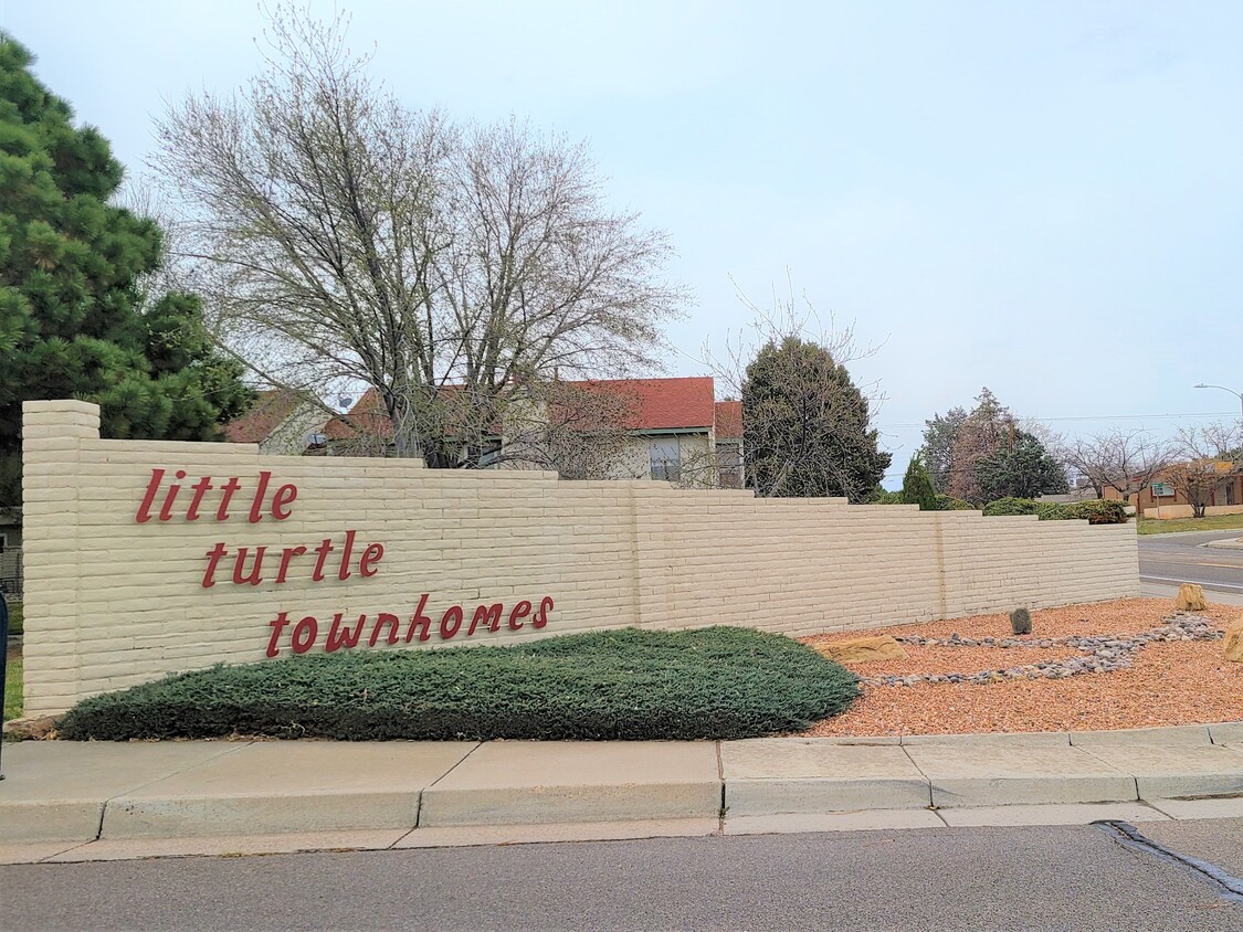 Primary Photo - 7545 Prairie Rd NE