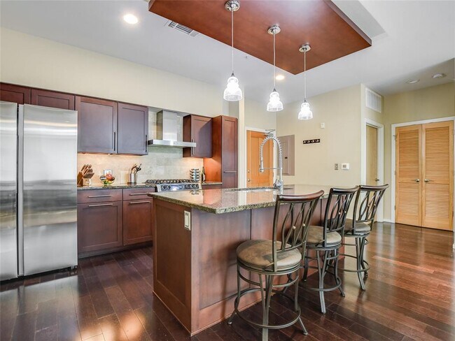 Foto del edificio - 1600 Barton Springs Rd