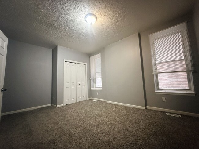 Building Photo - 5345 Wells Ave