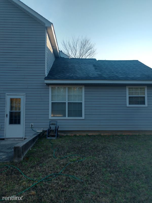 Building Photo - 3 br, 2.5 bath House - 3042 KNOLL VIEW PL
