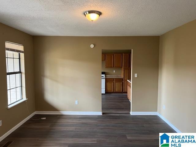 Building Photo - 126 Willowbrook Dr