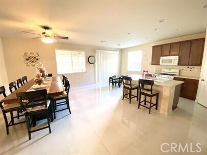 Foto del edificio - 29353 Fall River Ln