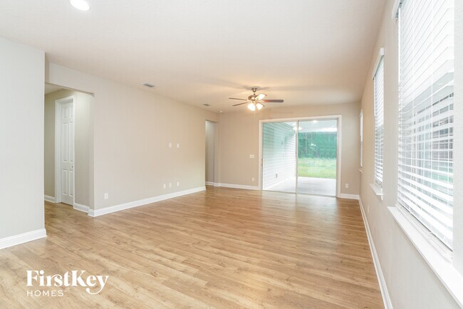 Building Photo - 1450 Tropical Pine Cove