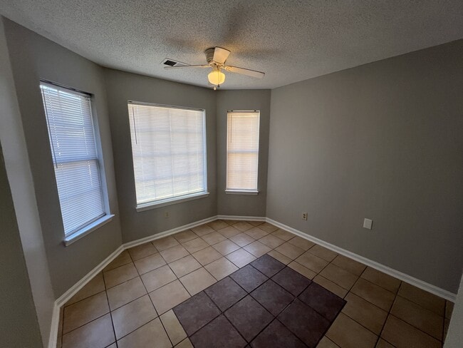 Photo - 3315 Tulane Rd W House