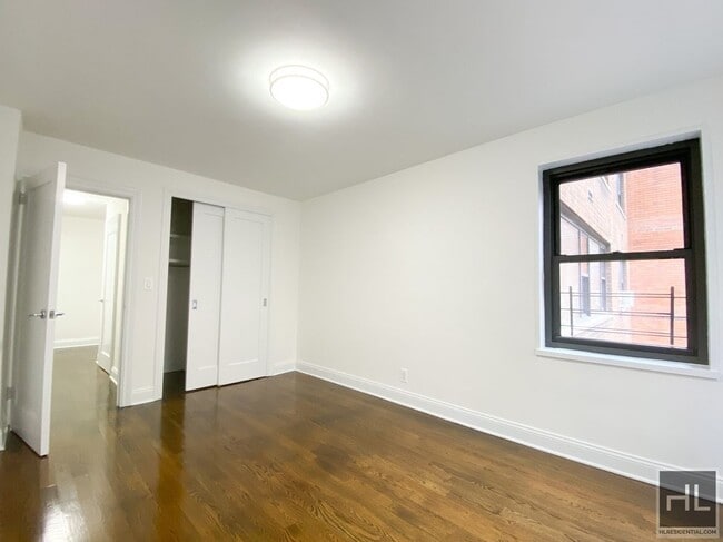 Foto del edificio - EAST 56 STREET