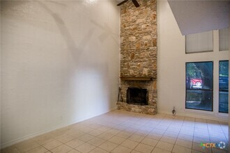 Building Photo - 813 Old Ranch Rd 12