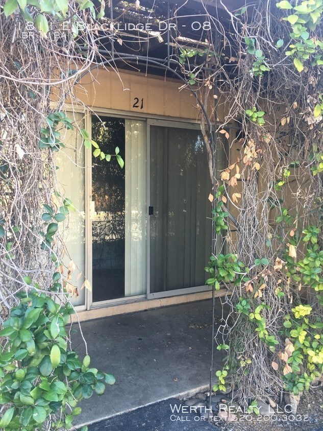 Foto principal - 1811 E Blacklidge Dr