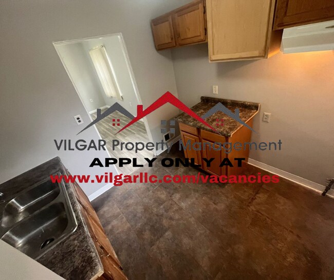 Building Photo - Cozy 3 beds, 2 baths home in Gary, IN