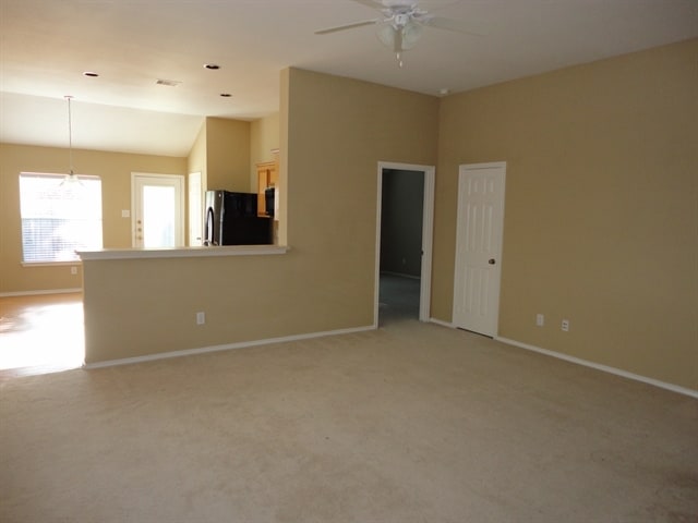 Building Photo - 4642 Early Autumn Ct