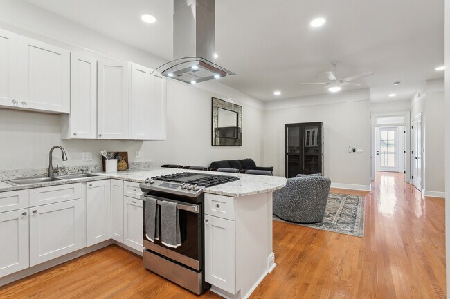 Foto del edificio - 1117 Governor Nicholls St