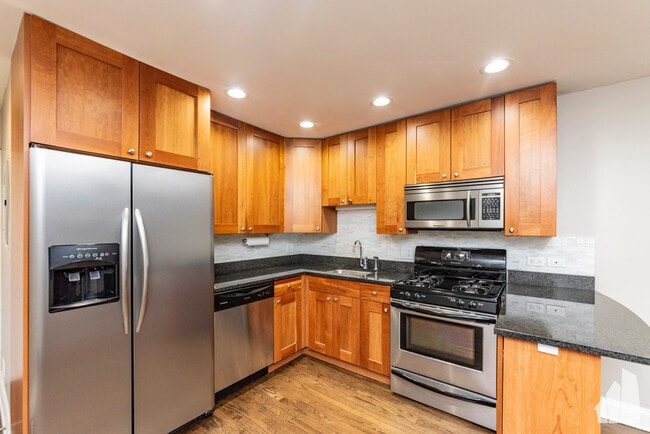 Photo - 2036 Larrabee-8103 Apartment