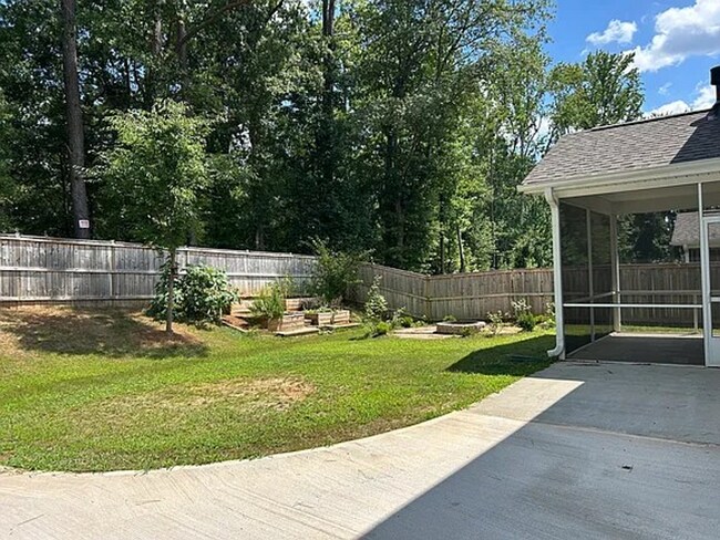 Building Photo - Beautiful 4 bedroom 3.5 Bath home Duncan, SC