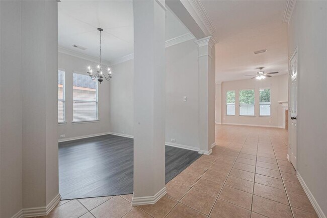 Building Photo - 14423 Bush Sage Dr