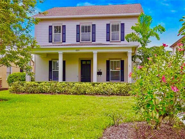 Building Photo - Luxury Winter Park 3 Bedroom 2.5 Bath 2 Ca...