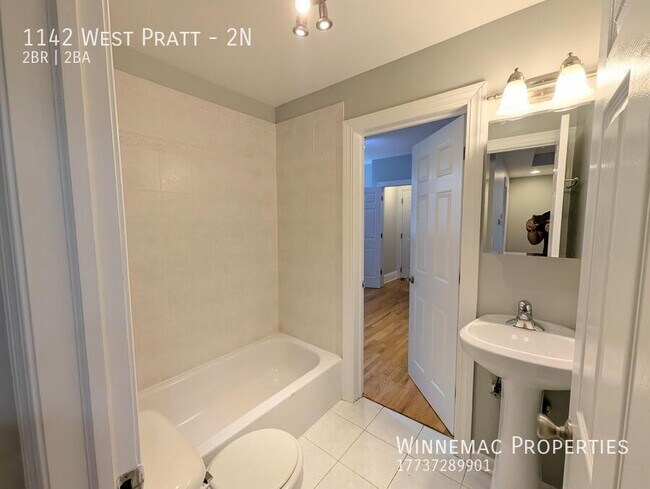 Foto del edificio - 1142 West Pratt-2N