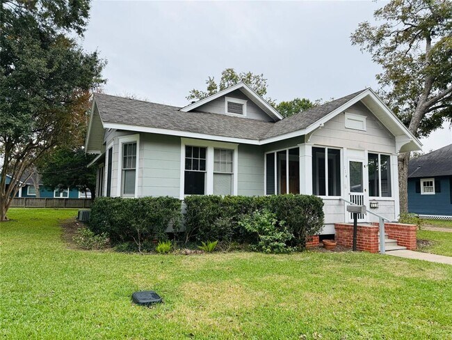 Foto del edificio - 114 5th St