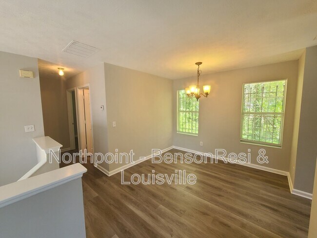 Foto del edificio - 4310 Westglen Dr