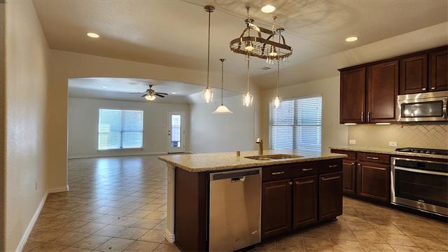 Foto del edificio - 117 Pleasant Hill Ln