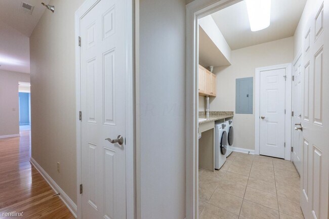 Building Photo - 2 br, 2 bath House - 1746 Ridgecliff Rd 1
